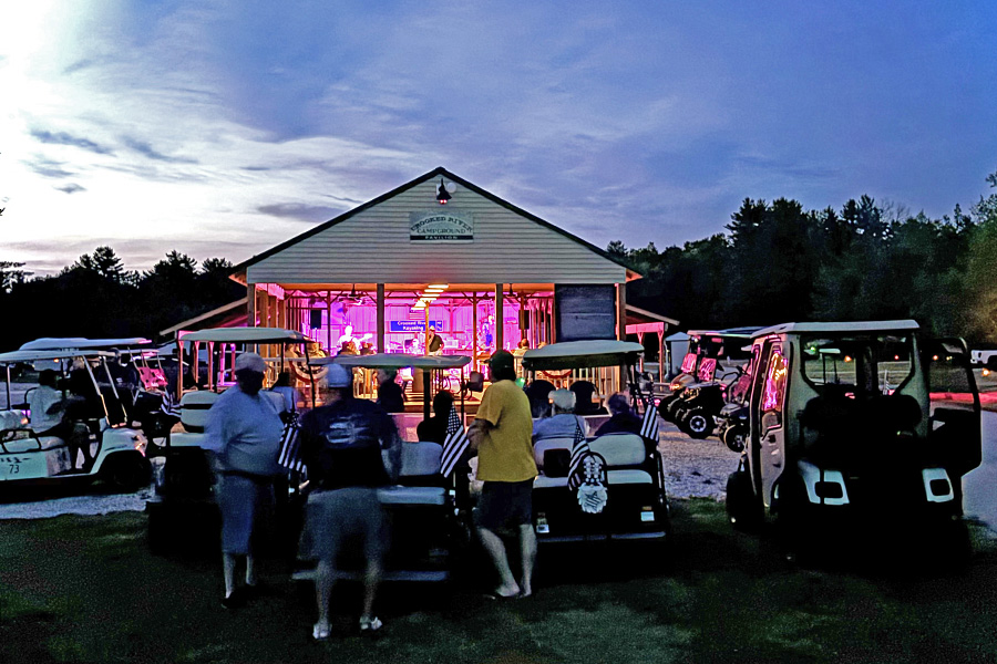 Evening Entertainment at Crooked River Campground